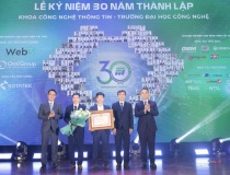 Khoa Công nghệ Thông tin, trường Đại học Công nghệ nhận bằng khen của Thủ tướng