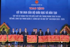 Thi đua đổi mới sáng tạo, đưa giáo dục phát triển bền vững