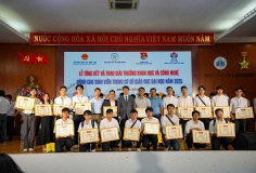 Khi đam mê khoa học cất cánh: Những công trình xuất sắc tại Giải thưởng KHCN Sinh viên 2025