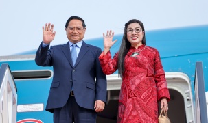 Thủ tướng Phạm Minh Chính và Phu nhân bắt đầu chuyến thăm chính thức Kuwait