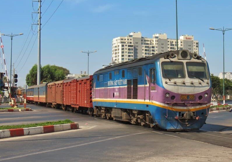 Đường sắt tăng cường vận chuyển online trong mùa dịch Covid-19