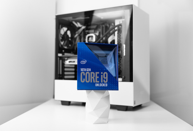 Intel ra mắt bộ xử lý Core i9-10900K