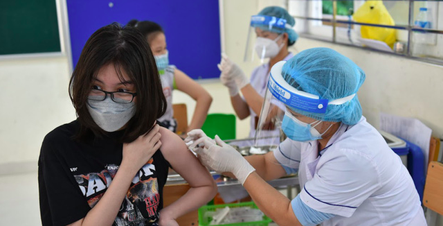 Bộ Y tế đã báo cáo Chính phủ về Kế hoạch tiêm vaccine COVID-19 cho trẻ 5-11 tuổi