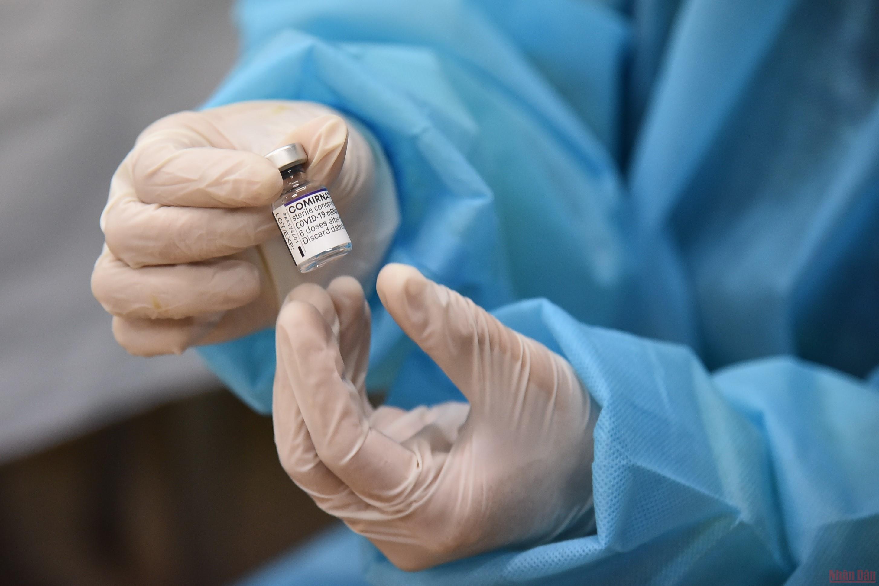 Bộ Y tế hướng dẫn tiêm vaccine phòng Covid-19 cho trẻ từ 5 đến dưới 12 tuổi