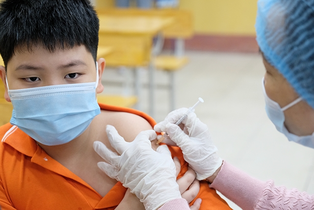 Phân bổ hơn 2,3 triệu liều vaccine phòng COVID-19 cho trẻ từ 5 - 12 tuổi