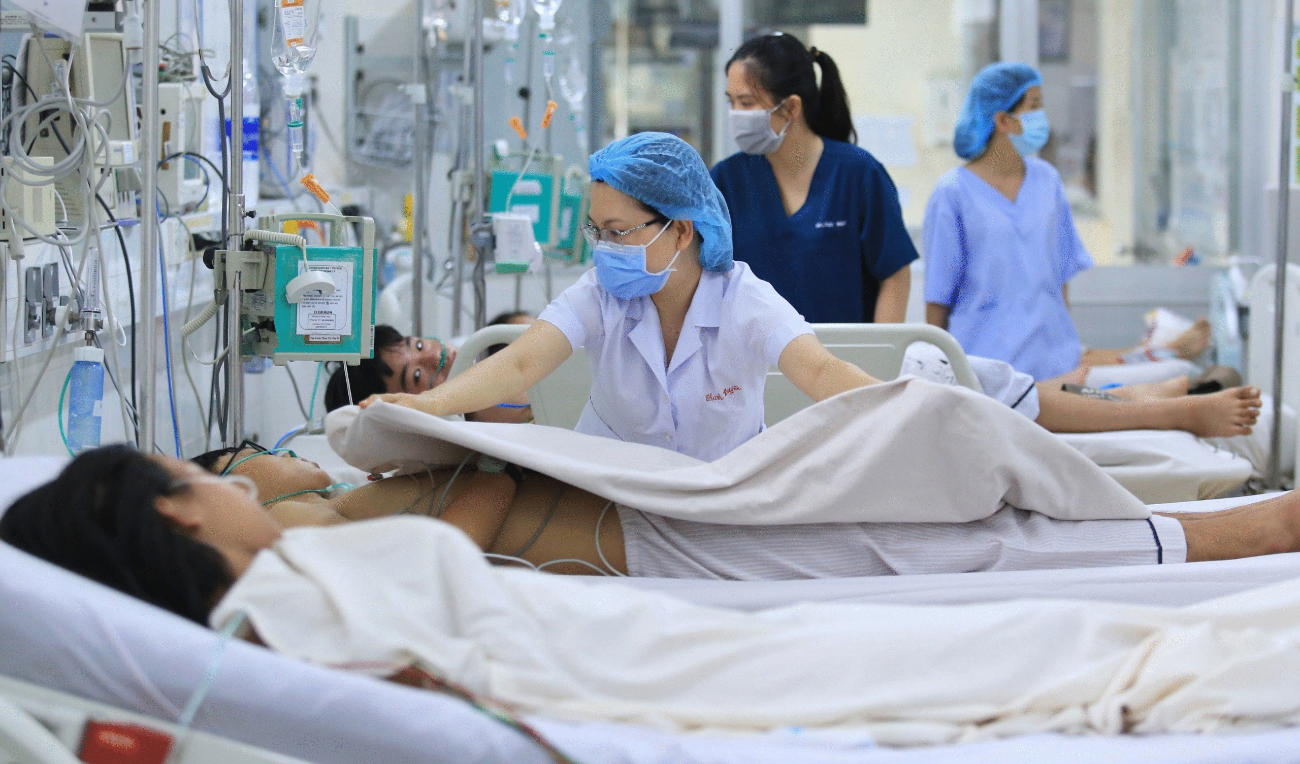 Bộ Y tế cảnh báo nguy cơ dịch chồng dịch
