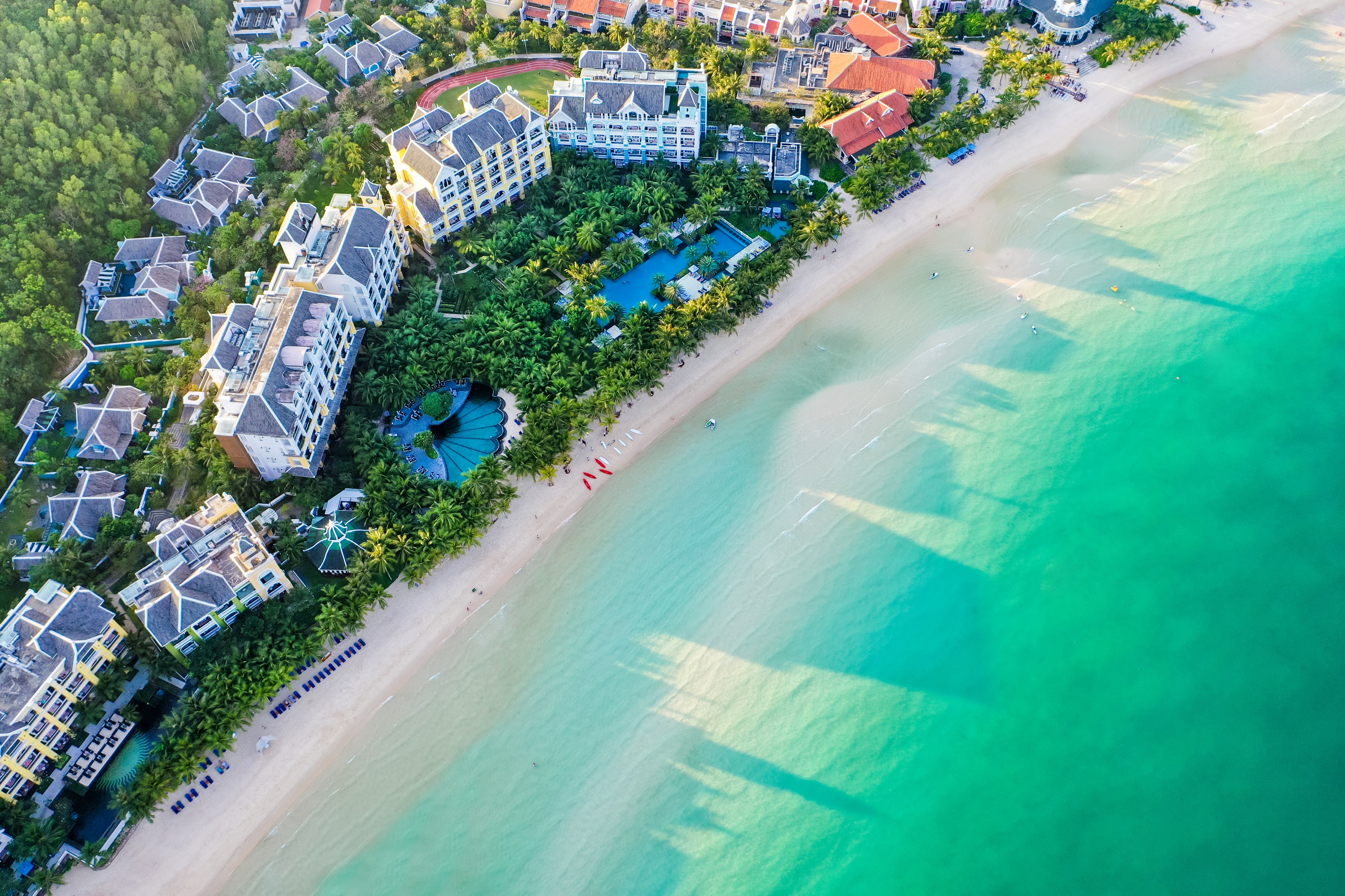 World Travel Awards 2022 gọi tên Phú Quốc “Hòn đảo có thiên nhiên hấp dẫn hàng đầu thế giới”