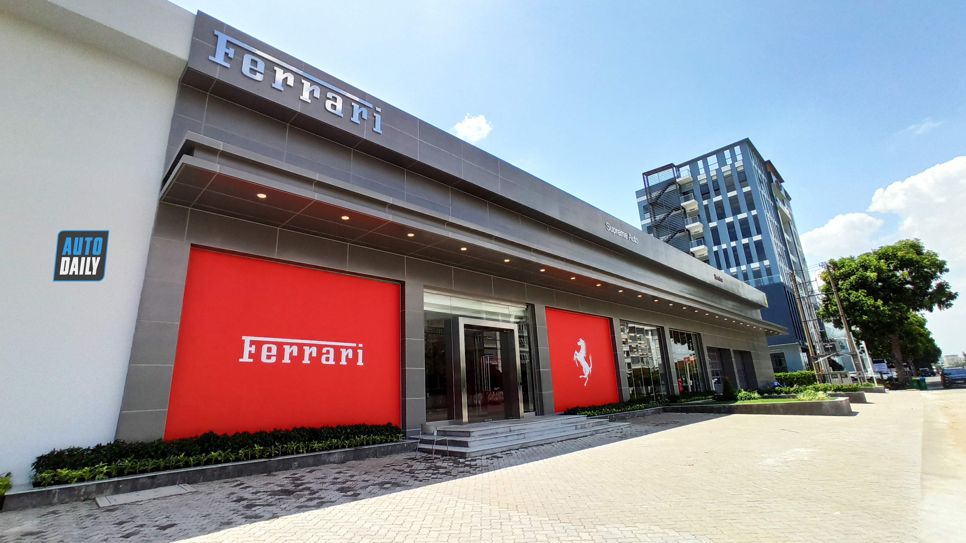 Hãng xe sang Ferrari bị tin tặc tấn công và đòi tiền chuộc