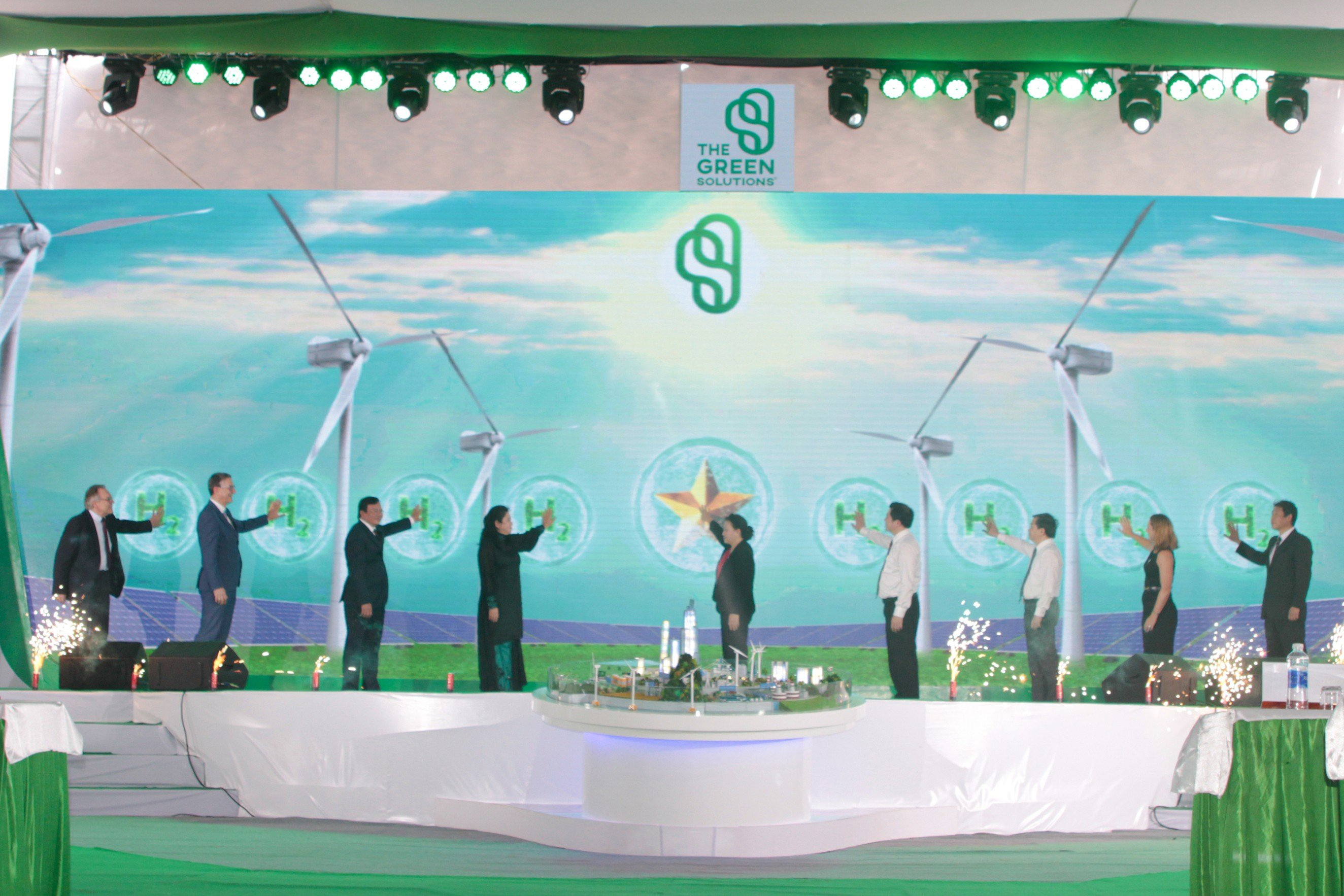 Khởi công xây dựng nhà máy hydro xanh đầu tiên của Việt Nam tại Trà Vinh