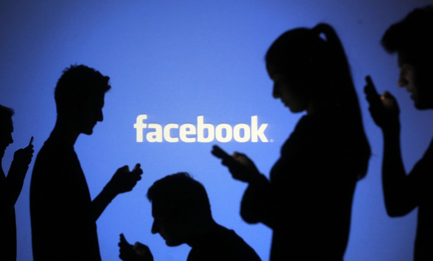 Facebook đạt cột mốc 1 tỷ người dùng