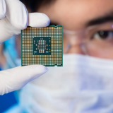 Nhân lực trong nước có thể đáp ứng được nhu cầu phát triển công nghiệp chip bán dẫn?