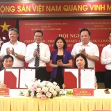 Chuyển giao Đảng bộ Ban Quản lý khu CNC Hòa Lạc về Đảng ủy Khối các cơ quan TP. Hà Nội
