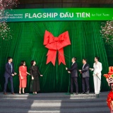 VPBank khai trương chi nhánh Flagship ngân hàng đầu tiên tại Việt Nam