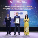 MB nhận ‘cú đúp’ giải thưởng tại IR Awards 2024