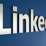 LinkedIn tạm dừng xử lý dữ liệu AI tại Anh giữa lo ngại về quyền riêng tư