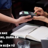 Tìm phương thức mới quản lý thuế hộ kinh doanh và cá nhân khi bán hàng trực tuyến nở rộ