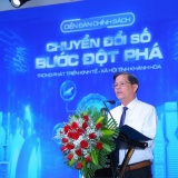 Hà Nội tuyên dương 100 thủ khoa xuất sắc, tiêu biểu năm 2024