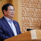 Thủ tướng: Khẩn trương bố trí đủ kinh phí, chi trả cho người nghỉ việc 'càng sớm càng tốt'