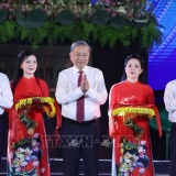 Tổng Bí thư Tô Lâm dự khai mạc Lễ hội Làng Sen toàn quốc 2025