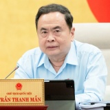 “Hàng giả, hàng nhái rất nhiều nhưng không cơ quan nào chịu trách nhiệm”