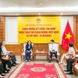 TP. Hà Nội chúc mừng Bộ VHTTDL nhân kỷ niệm 100 năm Ngày Báo chí Cách mạng Việt Nam
