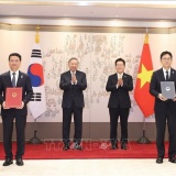 Bộ KH&CN Việt Nam với Bộ Khoa học, CNTT và Truyền thông Hàn Quốc hợp tác khoa học công nghệ