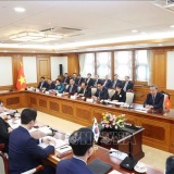 Tổng Bí thư Tô Lâm hội kiến Thủ tướng Hàn Quốc Kim Min Seok