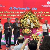 Trí thức Việt Nam: 80 năm dấn thân và đồng hành cùng vận mệnh dân tộc