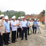 Tập trung máy móc, nhân lực để tăng tốc tiến độ 4 dự án cao tốc trọng điểm phía Bắc