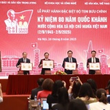 Phát hành đặc biệt bộ tem “Kỷ niệm 80 năm Quốc khánh nước Cộng hòa Xã hội Chủ nghĩa Việt Nam”