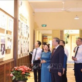 Tổng Bí thư Tô Lâm dâng hương tưởng niệm Chủ tịch Hồ Chí Minh tại Di tích Nhà số 48 Hàng Ngang, Hà Nội