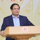 Thủ tướng: Kiểm điểm hằng tuần, quyết gỡ 'thẻ vàng' IUU trong năm 2025