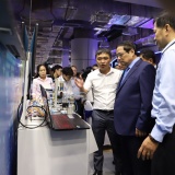 Thiếu niềm tin, khoa học không thể cất cánh