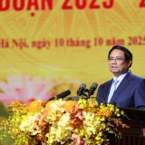Nhân dân cả nước đang trông chờ vào vai trò dẫn dắt, sứ mệnh tiên phong, kiến tạo phát triển của Thủ đô Hà Nội*