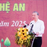 Tổng Bí thư Tô Lâm dự lễ khởi công trường nội trú liên cấp Na Ngoi, tỉnh Nghệ An