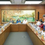 Đổi mới tư duy phát triển, lấy khoa học công nghệ và tăng trưởng xanh làm trụ cột