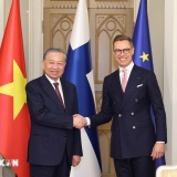 Tổng Bí thư Tô Lâm và Tổng thống Phần Lan chứng kiến Lễ ký kết các văn kiện hợp tác