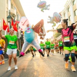 Hơn 11.000 vận động viên tham gia giải chạy biểu tượng của Hà Nội - VPBank Hanoi International Marathon 2025