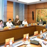Cần khắc phục triệt để các “điểm nghẽn thể chế” và “điểm nghẽn hạ tầng số”