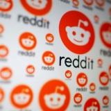 Reddit tố công cụ tìm kiếm AI Perplexity vi phạm bản quyền