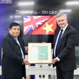 Khuyến khích Oxford Instruments hợp tác, nghiên cứu và chuyển giao công nghệ bán dẫn tại Việt Nam