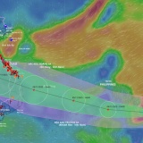 Bão số 13 sắp đổ bộ, nhiều tỉnh đối mặt mưa to gió lớn