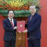 Tổng Bí thư Tô Lâm trao các quyết định bổ nhiệm Trưởng Ban Tuyên giáo và Dân vận Trung ương và Phó trưởng ban Thường trực Ban Nội chính Trung ương
