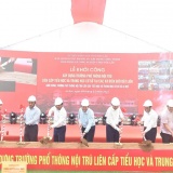 Phó Thủ tướng Mai Văn Chính dự lễ khởi công xây dựng Trường Phổ thông nội trú liên cấp TH-THCS xã Ia Rvê, Đắk Lắk