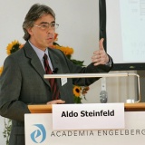 Những ngôi sao khoa học nào sẽ thắp sáng bầu trời tri thức tại Tuần lễ VinFuture 2025?