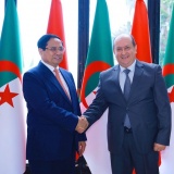 TUYÊN BỐ CHUNG VỀ THIẾT LẬP QUAN HỆ ĐỐI TÁC CHIẾN LƯỢC GIỮA NƯỚC CỘNG HÒA XÃ HỘI CHỦ NGHĨA VIỆT NAM VÀ NƯỚC CỘNG HÒA ALGERIA DÂN CHỦ VÀ NHÂN DÂN