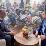 Thủ tướng đề nghị WHO hỗ trợ phòng ngừa dịch bệnh sau bão lũ lịch sử