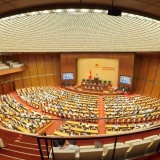 Quốc hội biểu quyết thông qua 4 luật