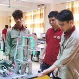 Hà Nội tăng tốc triển khai chính sách khoa học - công nghệ