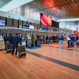 Thêm 41 cửa khẩu quốc tế cho phép người nước ngoài xuất, nhập cảnh bằng thị thực điện tử